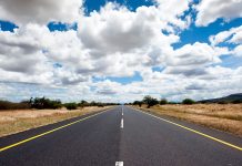 One Ball One Laka ft Mish Tyga – Tamba Inshila (Prod By T Rux) Mp3 Download