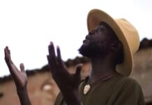 Mumba Yachi & Mathew Tembo – “Dora” Mp3 Download