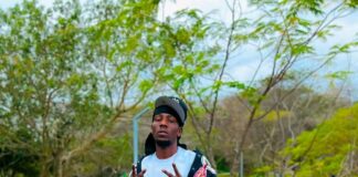 Jemax: Fans praise him for his hard-core style, tough bars, and strong voice on the microphone.